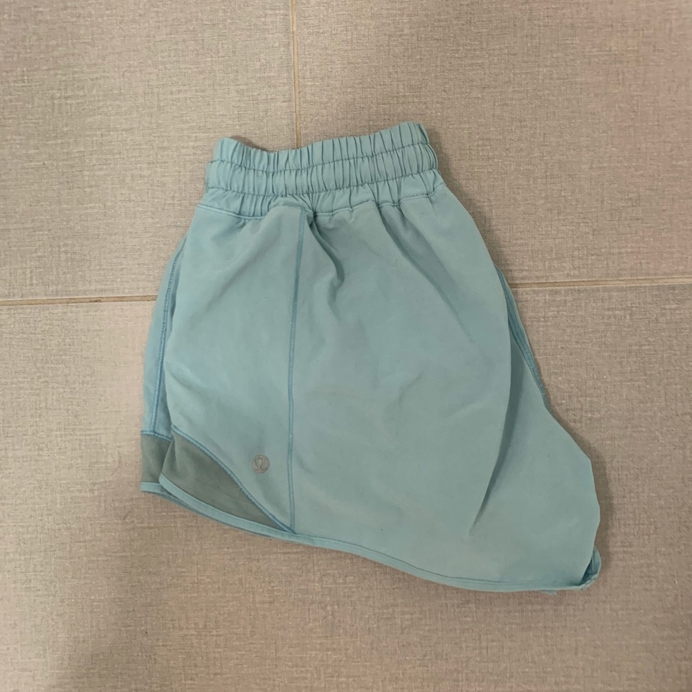 turquoise lulu shorts 4”